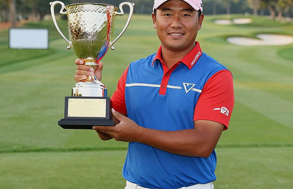 Phân Tích Dữ Liệu Cho Thấy Thiếu Thông Tin Về Cầu Thủ Golf